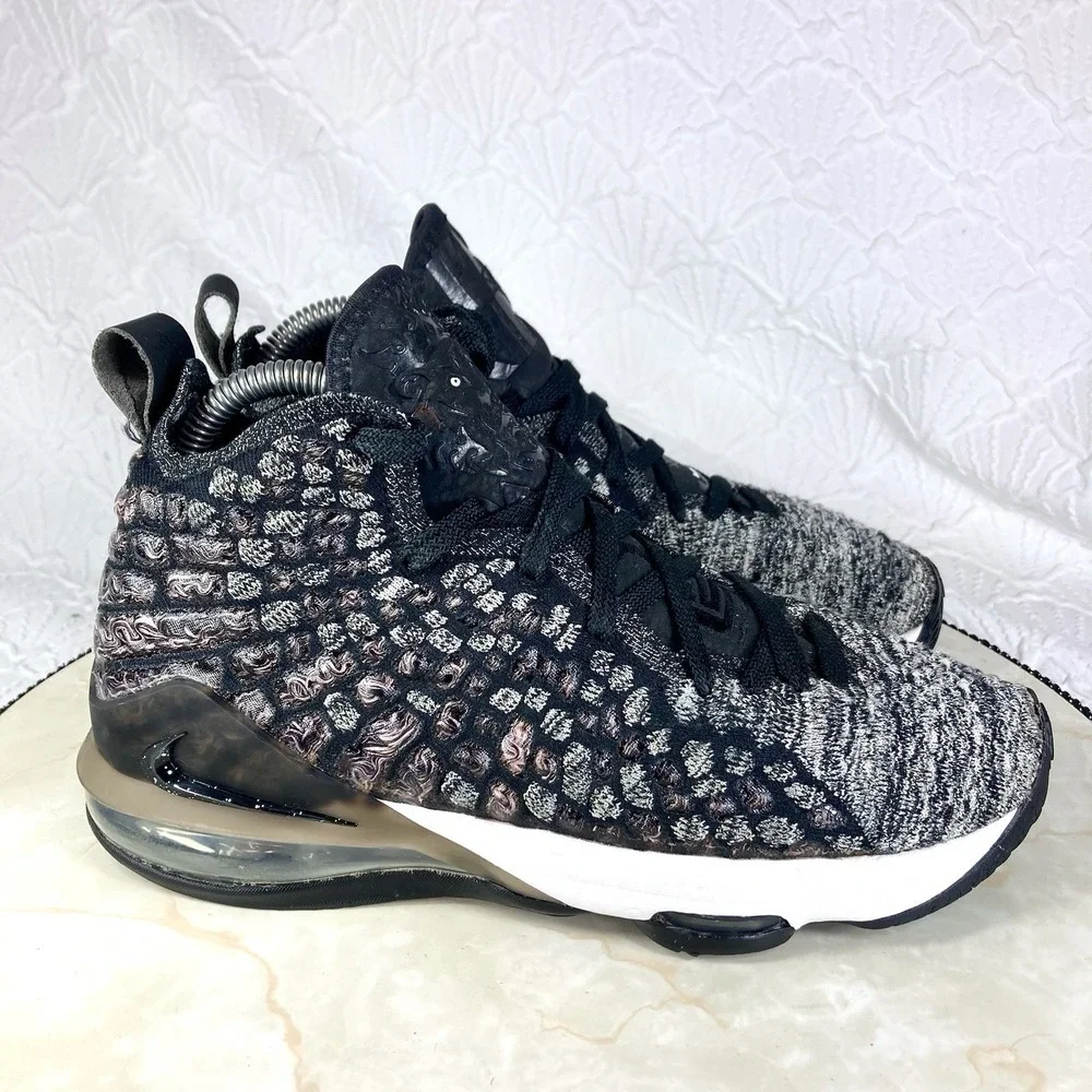 Nike Lebron 17 High Top Basketball Shoes Youth 5.5 Black Gray Athletic Sneakers